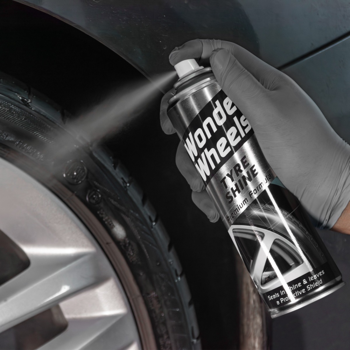 Spray Tyre Shine onto tyre wall